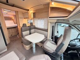 EURAMOBIL Profila RS 695 QB *st.-Solar*