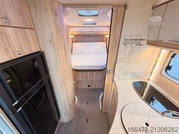 EURAMOBIL Profila RS 695 QB *st.-Solar*