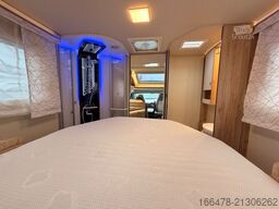 EURAMOBIL Profila RS 695 QB *st.-Solar*