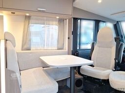 CARADO pro+ I 447 Dachklimaanlage /Automatik/180PS/Navi