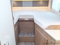 CARADO pro+ T 338 Automatik, Navi, RFK, SAT&TV