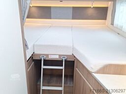 CARADO pro+ T 338 Automatik, Navi, RFK, SAT&TV