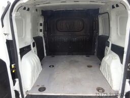 FIAT Doblò Kasten 95PS SX Klima AHK BF-Einzel