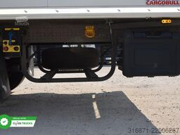 SCHMITZ CARGOBULL SKO FP 60 ThermoKing SLXi 300