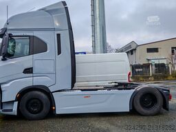 Iveco s-way 480