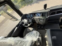 MAN TGM 18.320 MAN TGM 18.320 4x4 Hiab 228-4 Kran