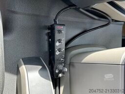 MAN TGS 26.520 MAN TGS 26.520 6x2 Abrollkipper + Kr...