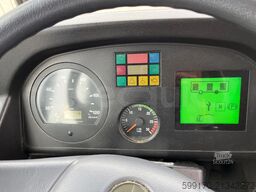 Mercedes-Benz O 530