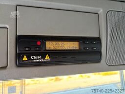 Volvo FM12 .420 + hydrolic ramps + 8x4 + manual + spr...