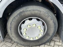 Renault Premium 270.19 4 comp