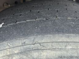 Renault Premium 270.19 4 comp