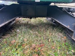 Kobelco Sk25SR-6E Excavator w/ sanding bucket, digging buc