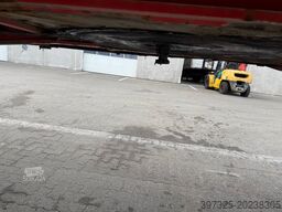 Kel-Berg Curtainsider / Planenauflieger / Gardin