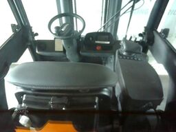 Vanzetto Veicoli Industriali srl Vanzetto Veicoli Industriali srl Vanzetto Veicoli Industriali srl