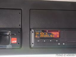 Mercedes-Benz Arocs 2830