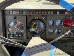 Iveco 300-30 AH 8x4 Hakengerät / Swiss-Vehicle