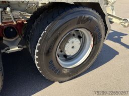 Iveco 300-30 AH 8x4 Hakengerät / Swiss-Vehicle