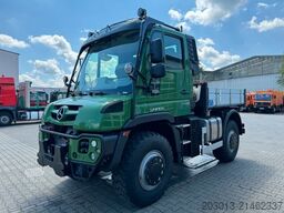UNIMOG U435 Kipper mit Reifendruckregelanlage