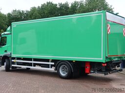 Mercedes-Benz Actros 1824 L Bakwagen + Laadklep 2000 kg