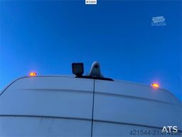 Mercedes-Benz Sprinter 519 w/ 16+1 seats