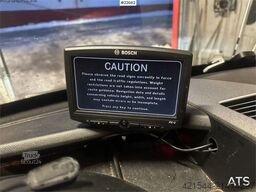 Mercedes-Benz Sprinter w/ 15+1+1 seats w/ 2 sets of tires