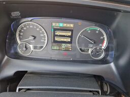 Setra S517