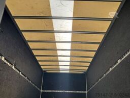 MAN TGL 8.220 4x2BL 3 Sitzer Möbelkoffer Klima