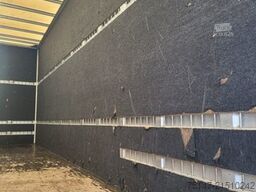 MAN TGL 8.220 4x2BL 3 Sitzer Möbelkoffer Klima