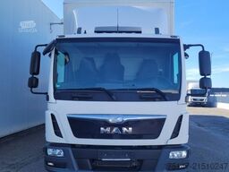 MAN TGL 8.220 4x2 BL 3 Sitzer Möbelkoffer Klima