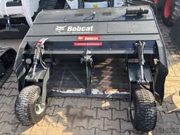 BOBCAT T 590 Raupe  & Strandreiniger Beach cleaner !!!