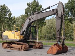 Volvo EC220D L | BUCKET | QUICK COUPLER | CENTRAL LUBE