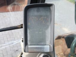 Volvo EC220D L | BUCKET | QUICK COUPLER | CENTRAL LUBE