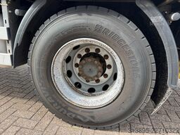 Mercedes-Benz Antos 1824, Tautliner, PTO preparation, Taillift