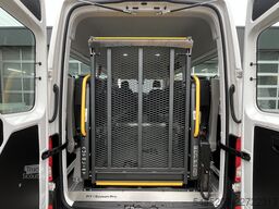 VW Crafter 2.0 TDI 140pk Personenvervoer Taxi Rols...