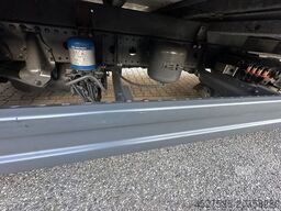 MERCEDES-BENZ Atego 3 4x2 AUTOMATIK*WOHNMOBIL*CAMPER*LBW*EURO6