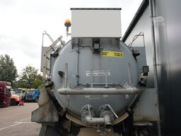 MAN LE 220 B vacuum truck 35.000km