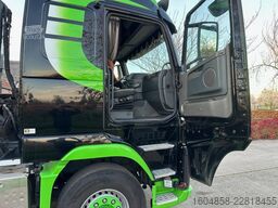 Volvo FH 540 8X4 8X4 / NL TRUCK / EURO5 / CRANE+ROTAT...