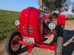 Porsche Junior 108