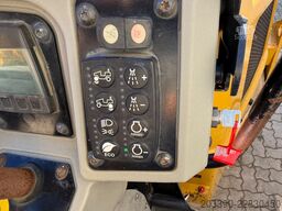 CATERPILLAR CB34B / 2018 BJ / 932 Stunden / 4.3 Tonnen