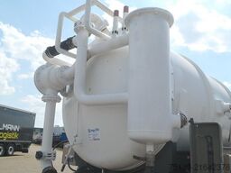  Tollense TH 93-2-1010, Schlamm, 14m³, Saugaufbau