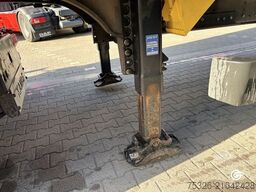 SCHMITZ CARGOBULL Curtainsider Mega XL, lifting/sliding roof