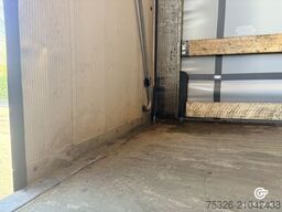 SCHMITZ CARGOBULL Curtainsider Mega XL lifting/sliding roof