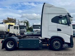 Iveco S-WAY 460 335368 km! RETARDER, CNG, ACC, 2X FUE...