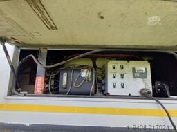 Gray & Adams GADD3 / WORKS GREAT / HYDRAULIC / 2 LEVELS