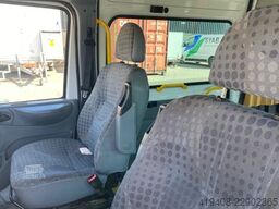 Ford Transit 2.2 TDCi 330 - 9 SEATS