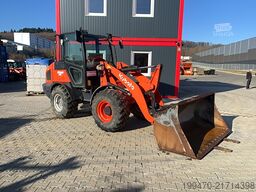 Kubota R065