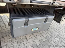 Knapen K502 93m3 Zijdeuren/Side doors Alcoa's Top cond...