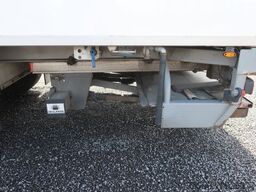 Chereau 3 Achs Tiefkühler mit Carrier Maxima 2.700 mm