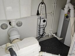 Easywagon 217 Gebruikte mobiele badkamer