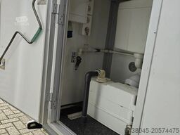 Easywagon 217 Gebruikte mobiele badkamer